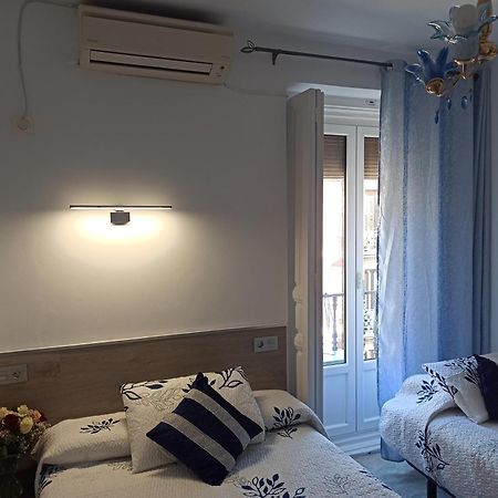 Hostal Huespedes Toledo Madrid Luaran gambar