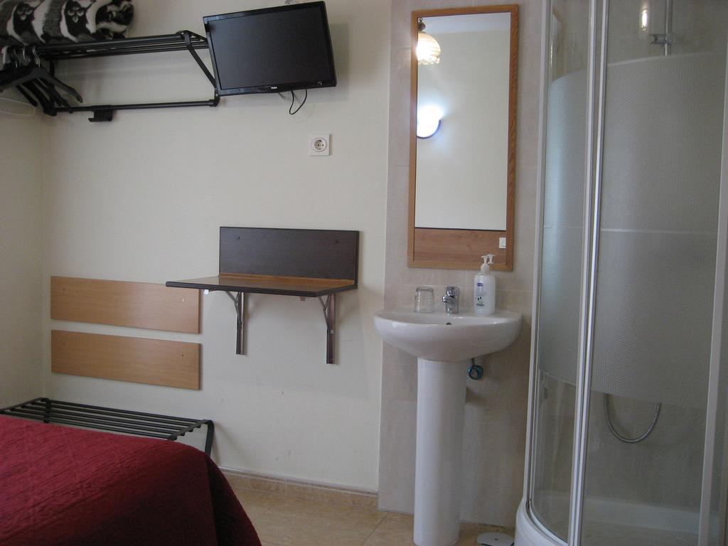 Hostal Huespedes Toledo Madrid Bilik gambar