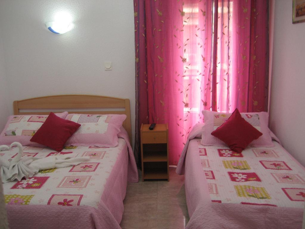 Hostal Huespedes Toledo Madrid Bilik gambar