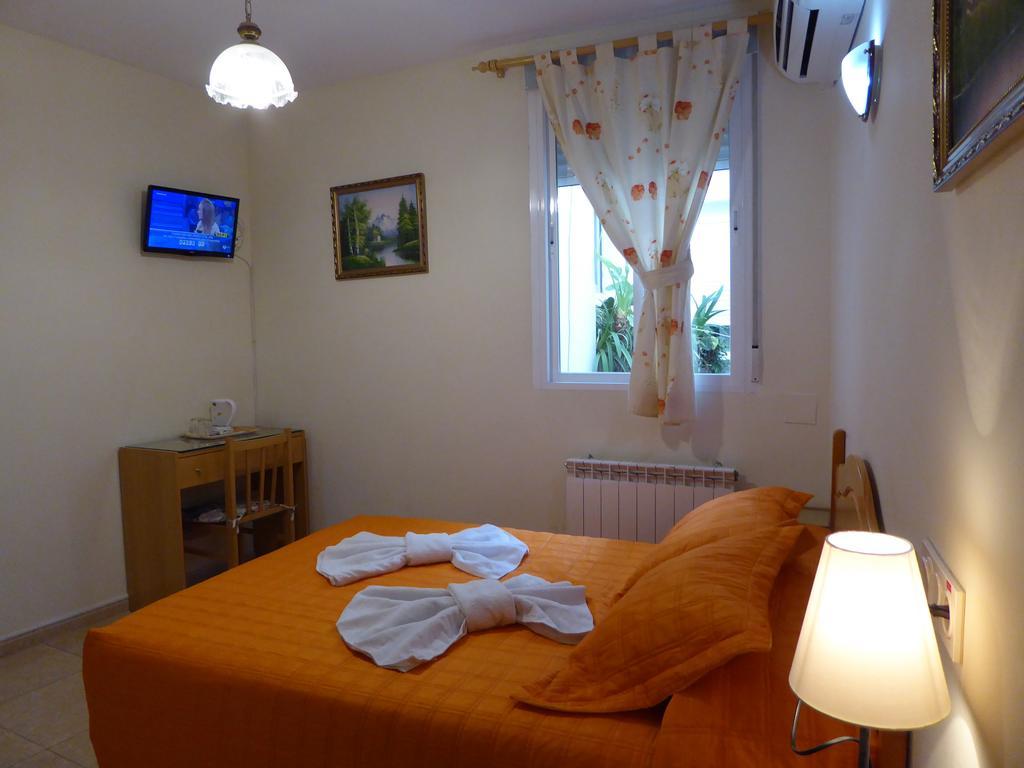 Hostal Huespedes Toledo Madrid Bilik gambar
