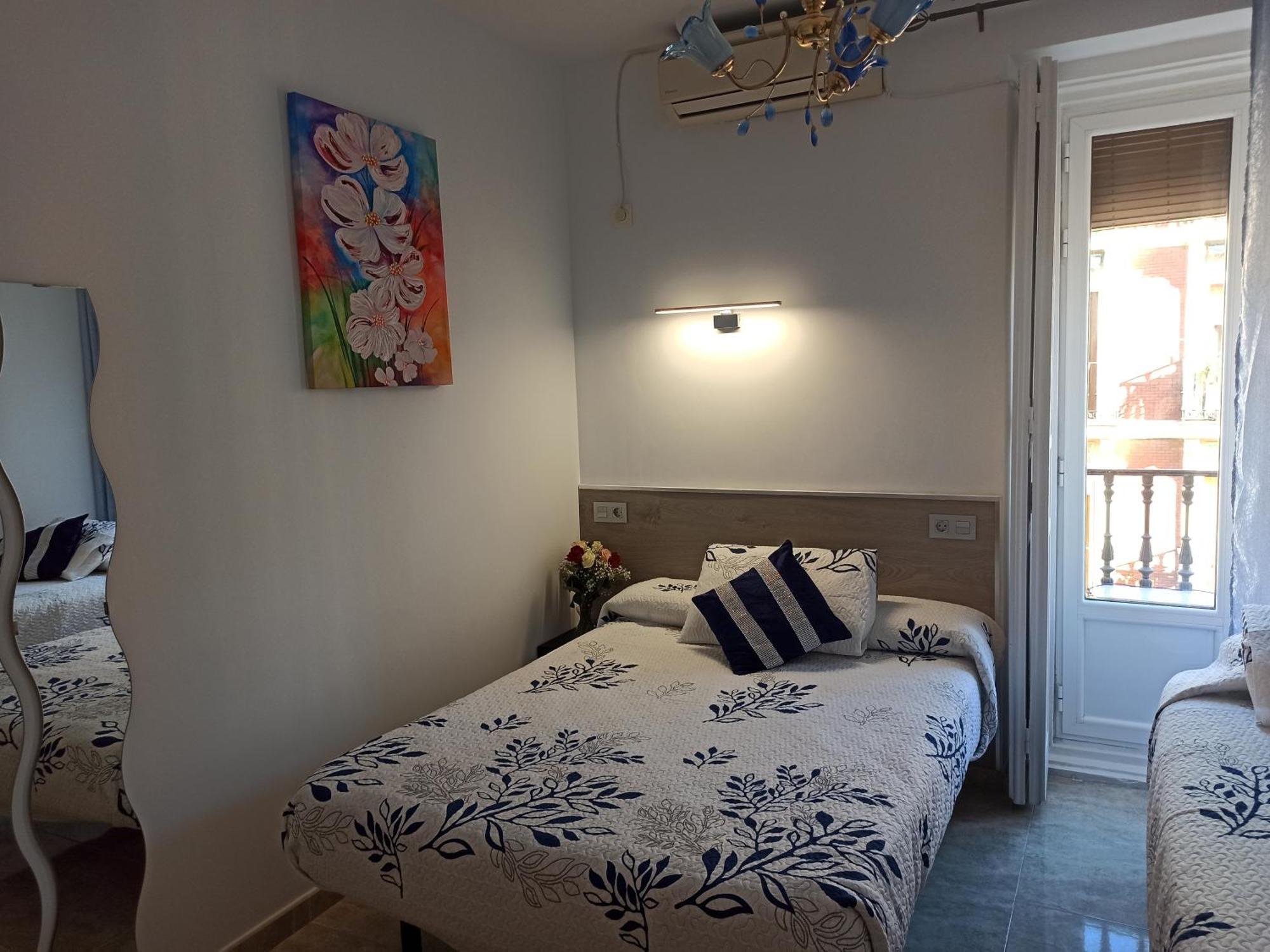 Hostal Huespedes Toledo Madrid Luaran gambar